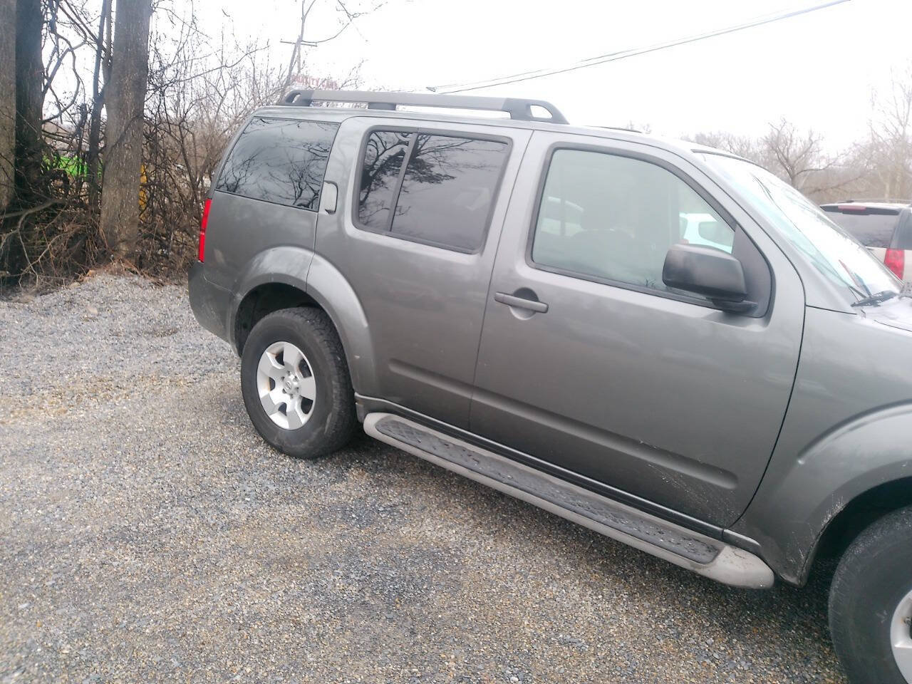 Used 2009 Nissan Pathfinder S AWD/4WD image 23