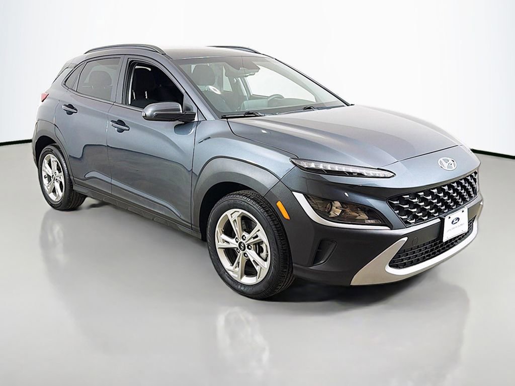 Used 2022 Hyundai Kona SEL image 35