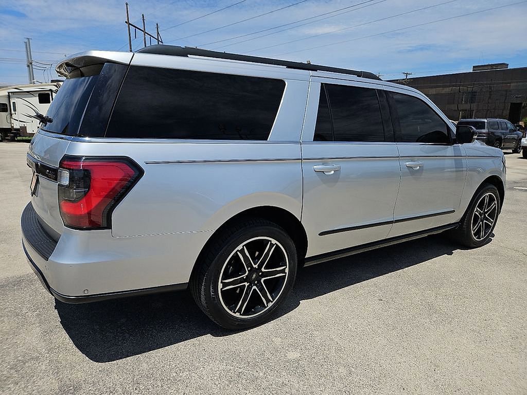 Used 2019 Ford Expedition Max Limited w/ Equipment Group 303A AWD/4WD image 8