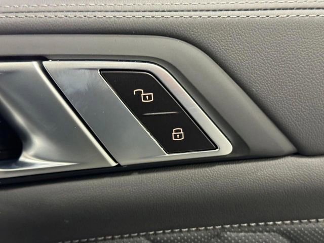New 2026 BMW X5 M Competition w/ Executive Package AWD/4WD image 22