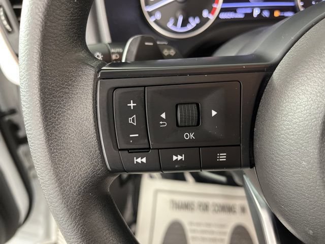 Used 2024 Nissan Rogue SV FWD image 24