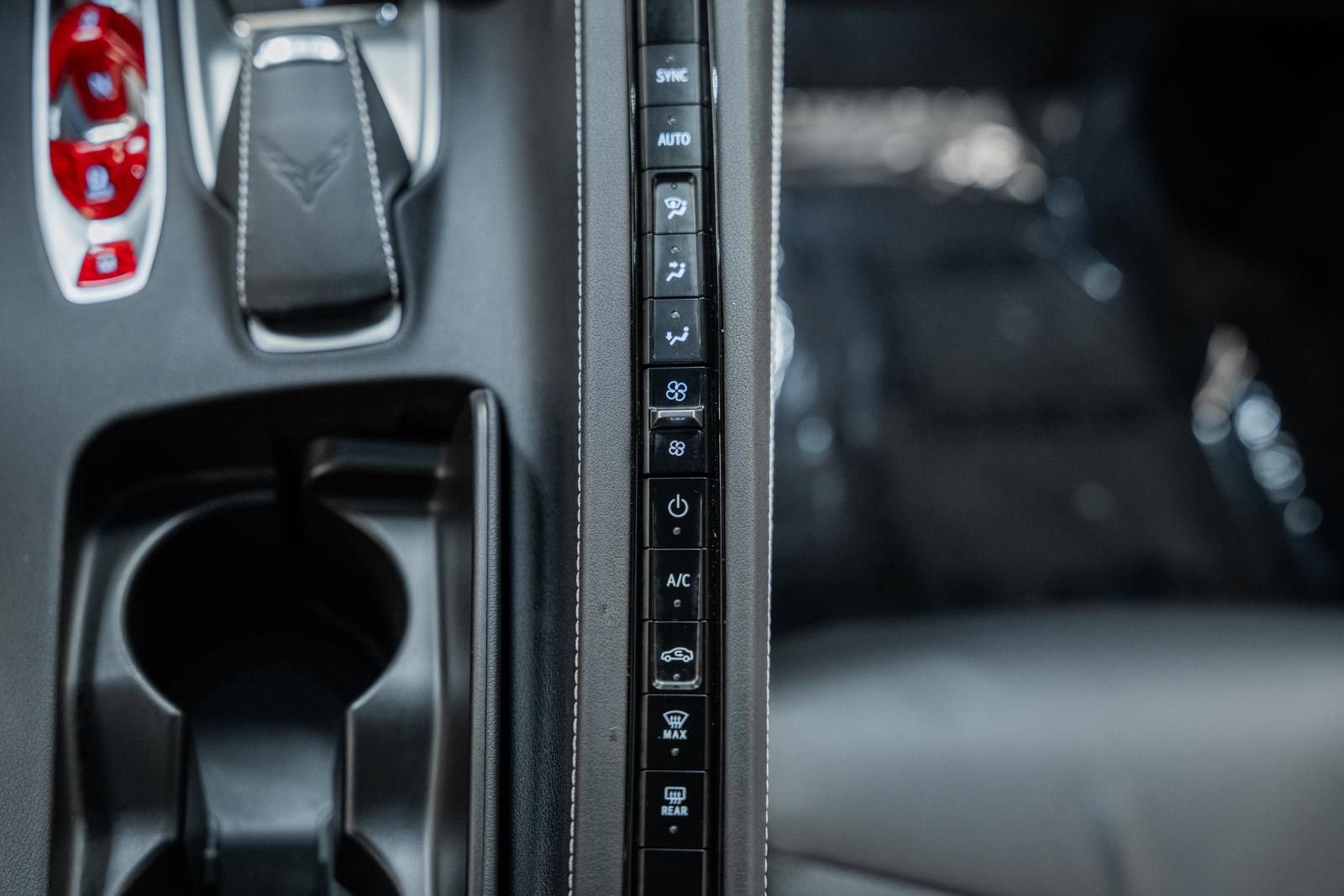 Used 2022 Chevrolet Corvette Stingray Coupe w/ 1LT image 29