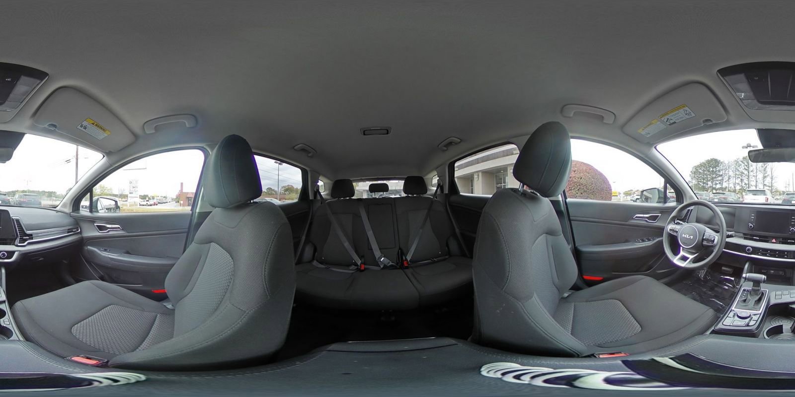 Used 2025 Kia Sportage LX image 41