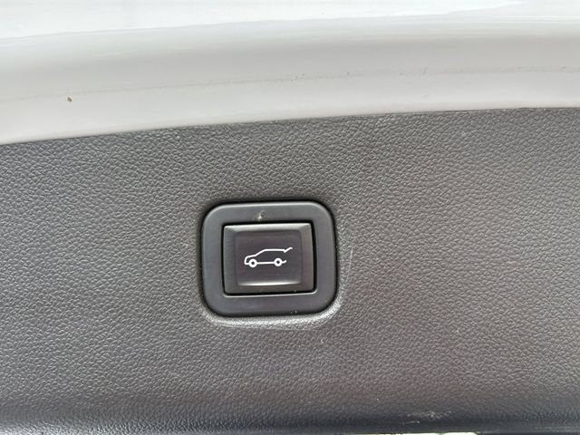 Used 2020 Chevrolet Blazer LT AWD/4WD image 17