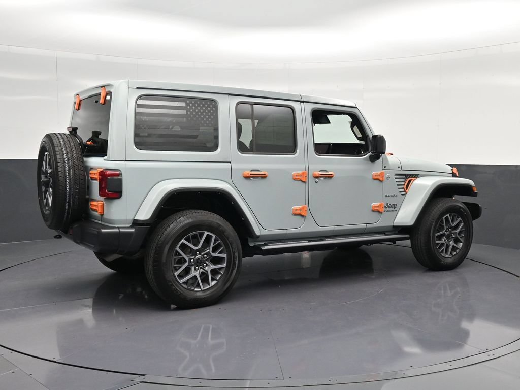 Used 2024 Jeep Wrangler Unlimited Sahara w/ Safety Group AWD/4WD image 3