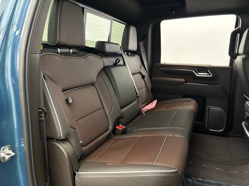 New 2026 GMC Sierra 2500 Denali w/ Denali Reserve Package image 39