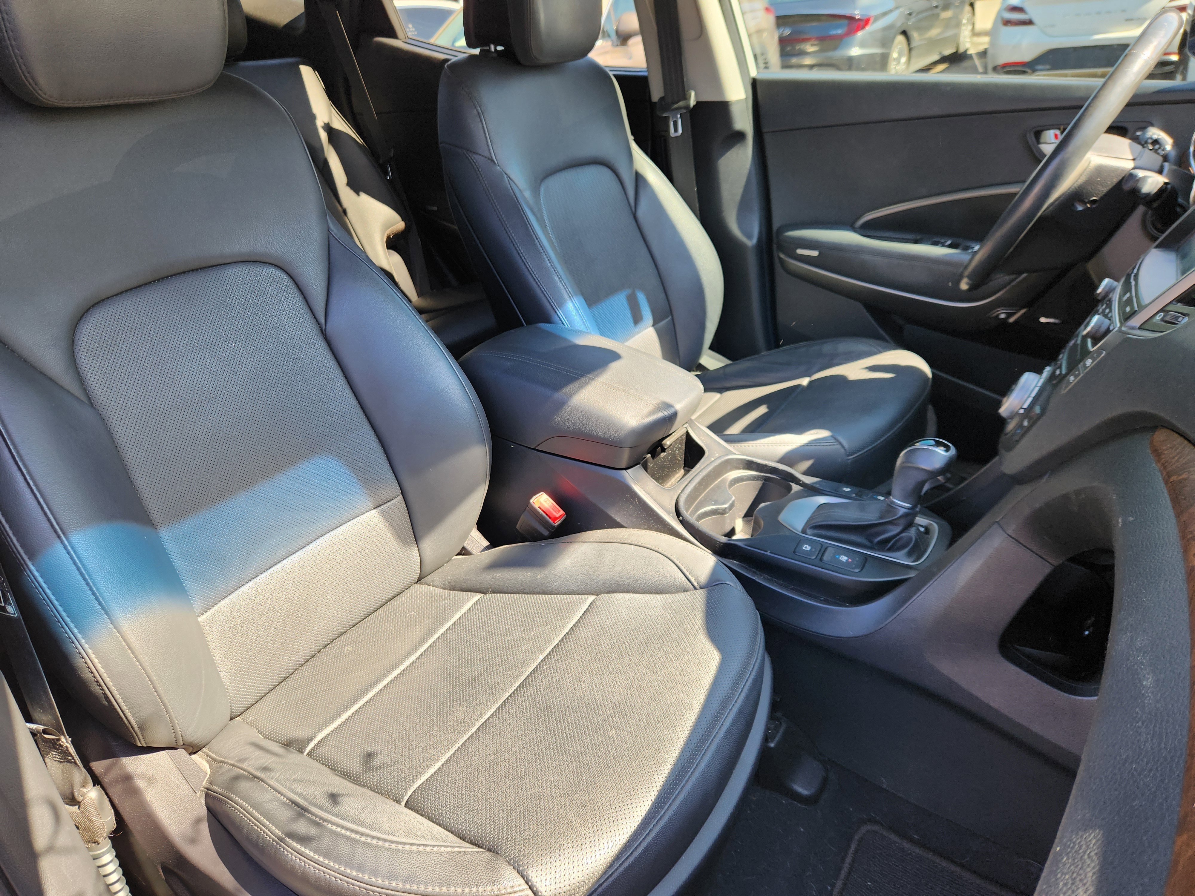 Used 2018 Hyundai Santa Fe Sport w/ Cargo Package image 15