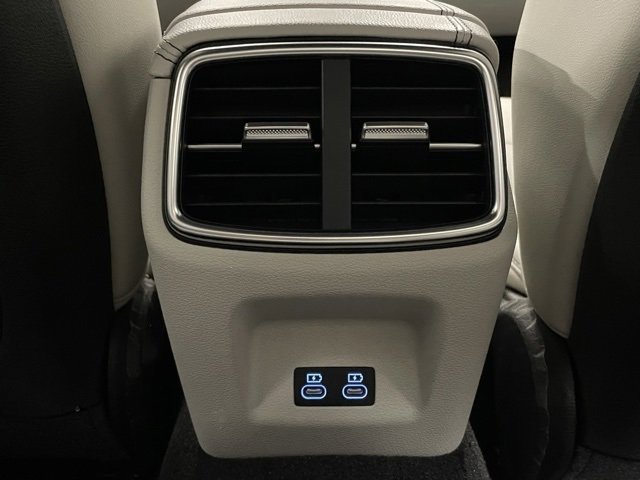 New 2025 Genesis G70 2.5T image 24