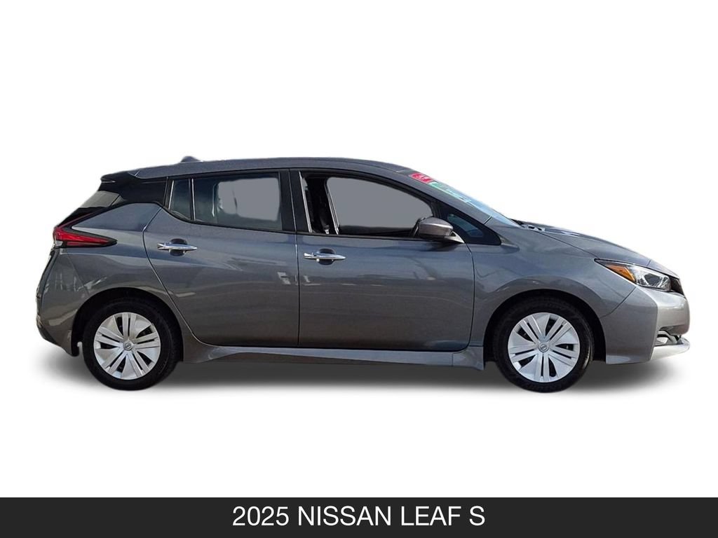 Certified 2025 Nissan Leaf S FWD image 6