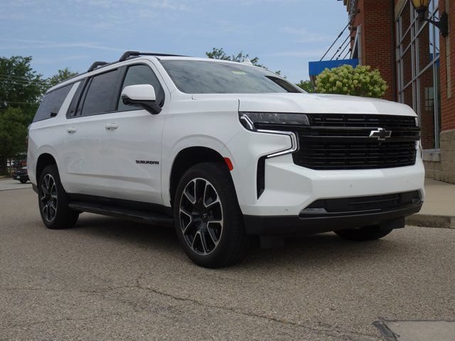 Used 2023 Chevrolet Suburban RST w/ Sport Performance Package AWD/4WD image 31