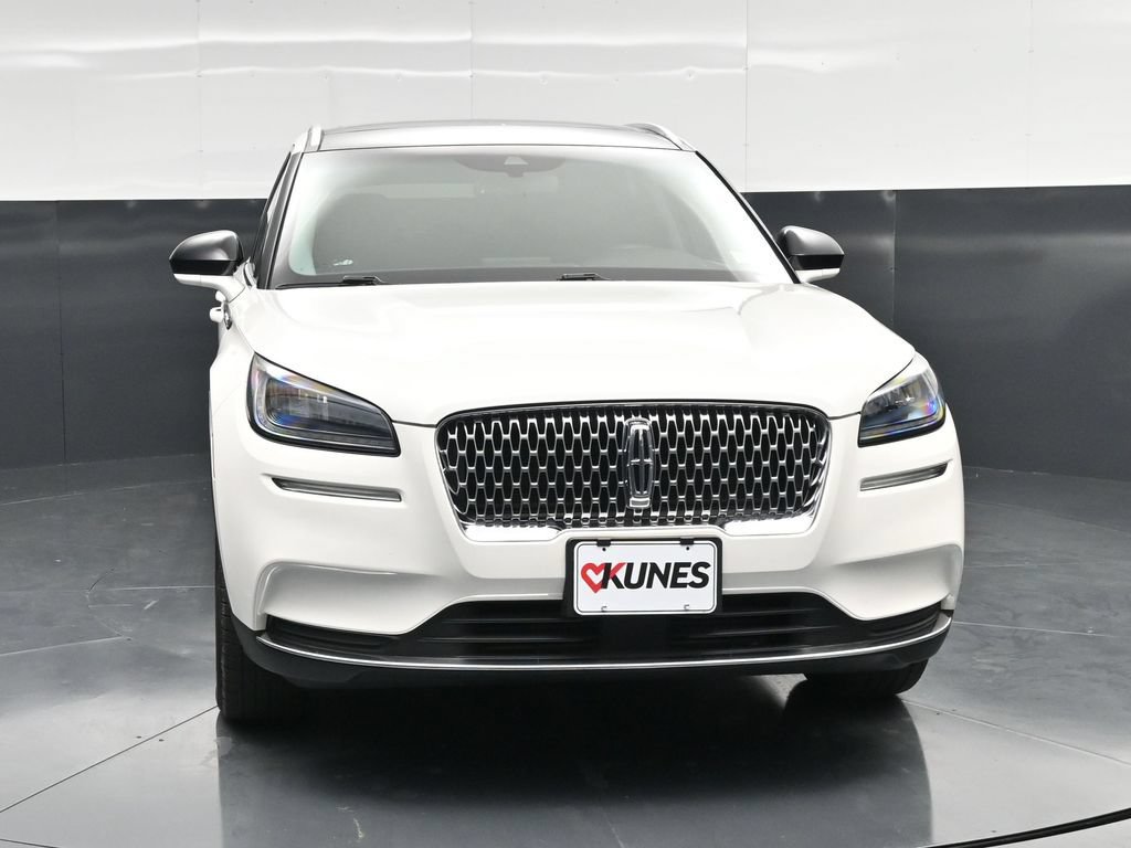 Used 2022 Lincoln Corsair AWD w/ Premium Package image 6