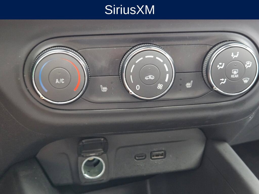 Used 2024 Chevrolet Trax LS w/ LS Convenience Package FWD image 24