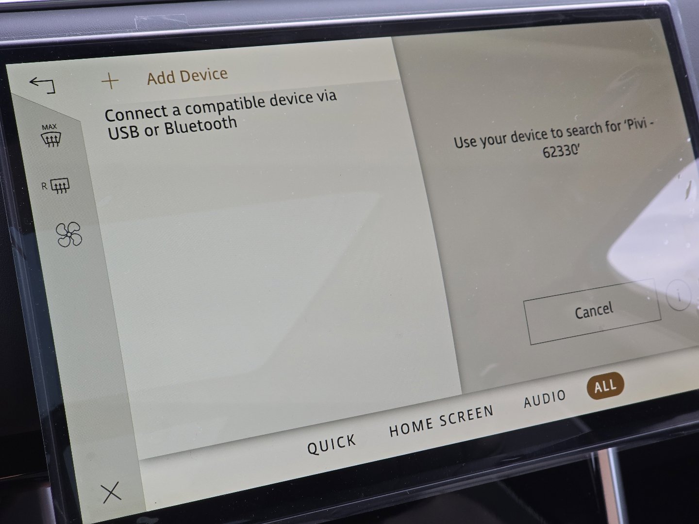 New 2026 Land Rover Range Rover Long Wheelbase SE image 6