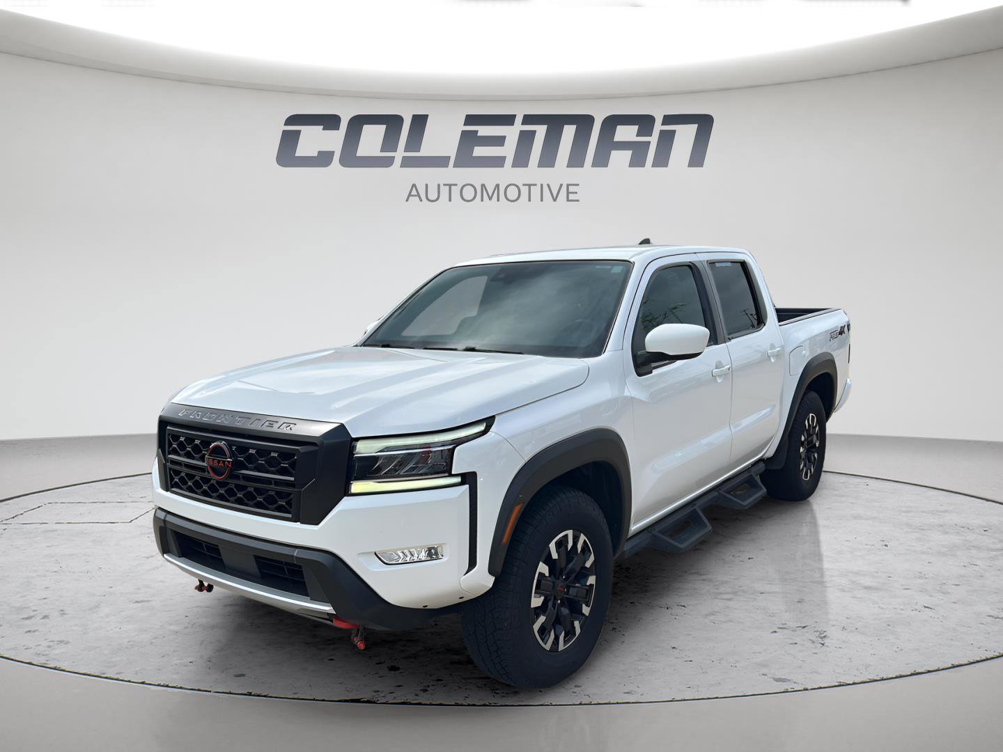 Used 2022 Nissan Frontier PRO-4X w/ Technology Package image 1