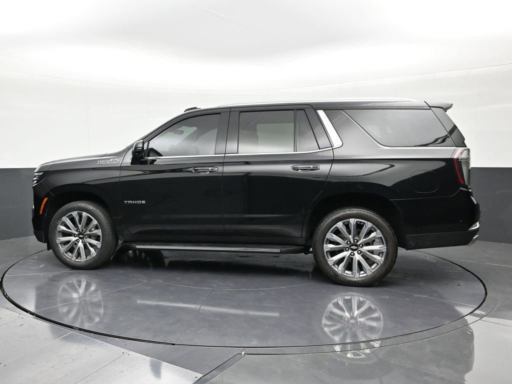 Used 2025 Chevrolet Tahoe High Country image 2