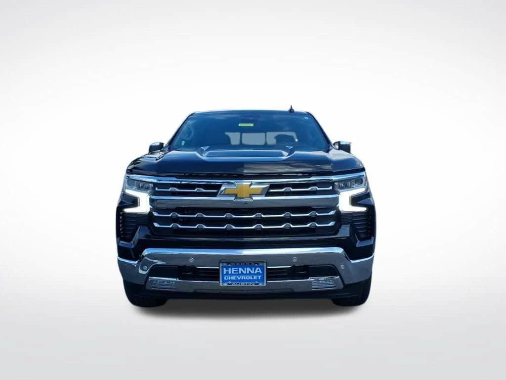 New 2026 Chevrolet Silverado 1500 LTZ w/ Technology Package RWD image 9