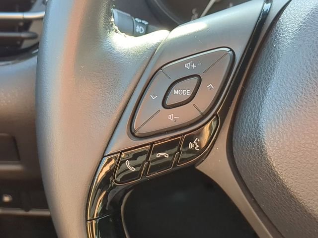 Used 2021 Toyota C-HR XLE image 26