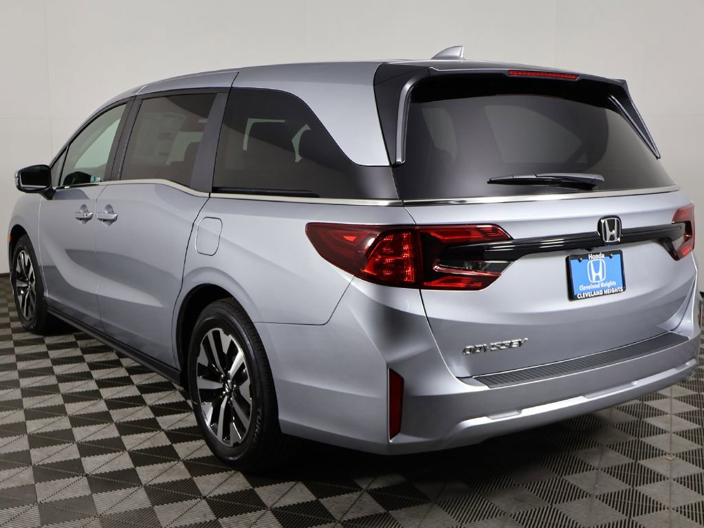 New 2026 Honda Odyssey EX-L image 4