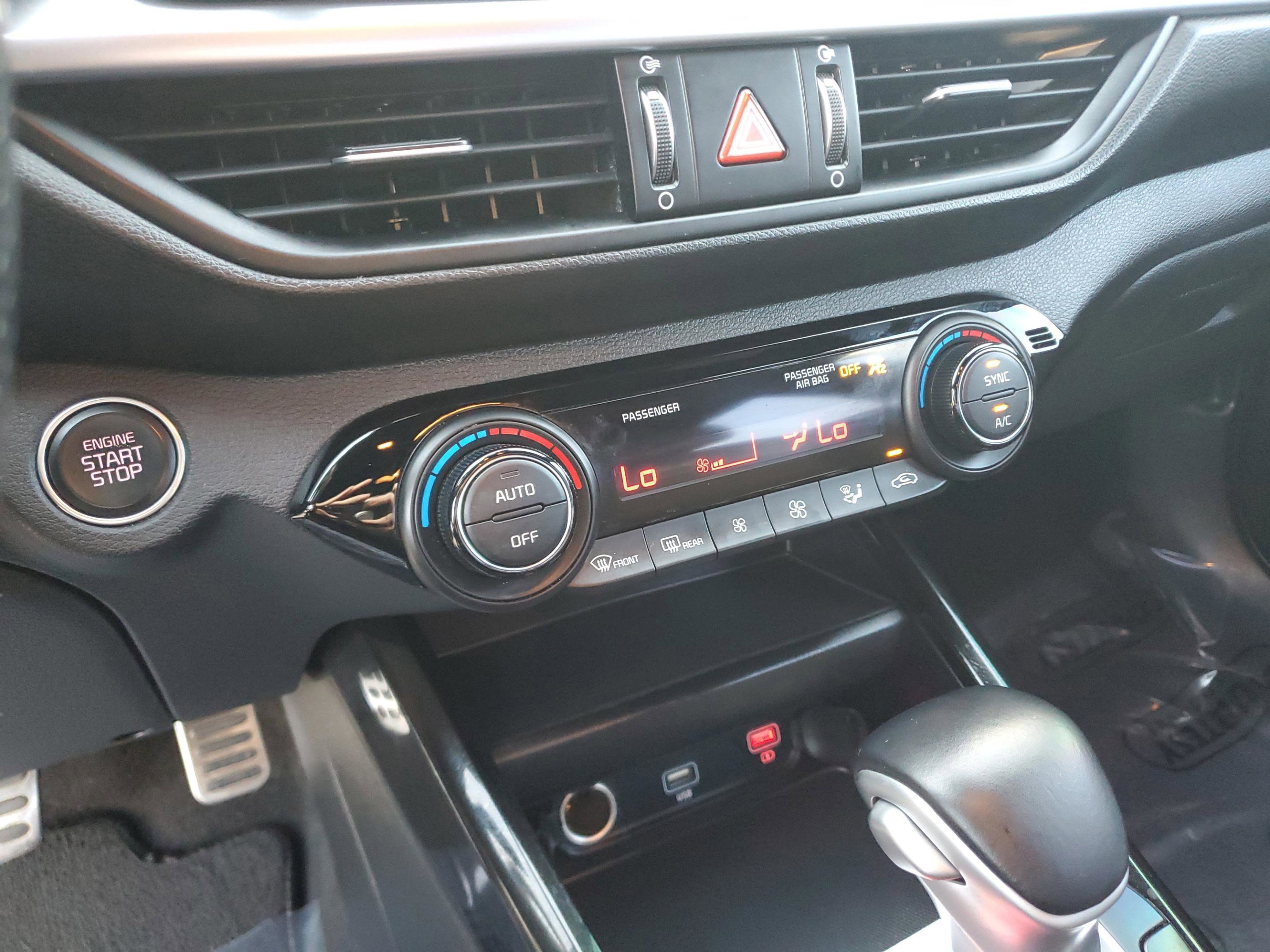 Used 2022 Kia Forte GT-Line image 23