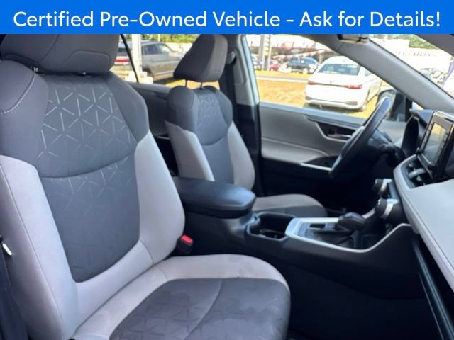 Used 2022 Toyota RAV4 XLE w/ Convenience Package AWD/4WD image 23