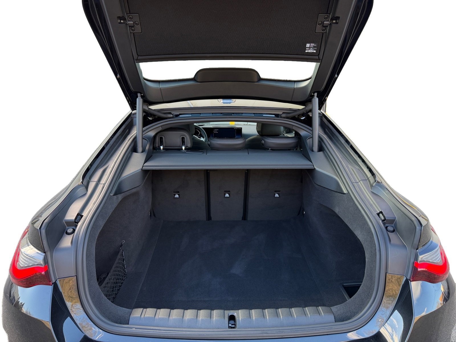 Used 2025 BMW 430i xDrive w/ M Sport Package image 25