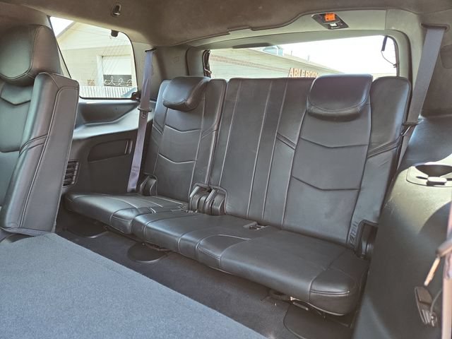 Used 2018 Cadillac Escalade Platinum AWD/4WD image 36