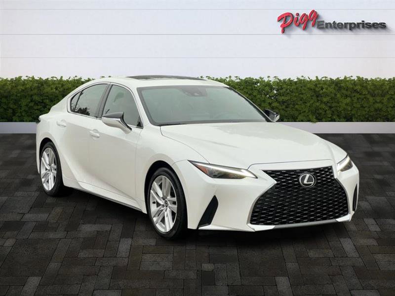 Used 2025 Lexus IS 300 w/ Comfort Package image 7