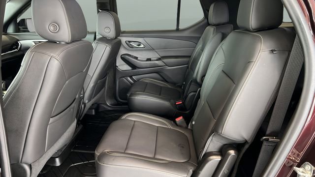 Used 2023 Chevrolet Traverse LT w/ LPO, Floor Liner Package image 19