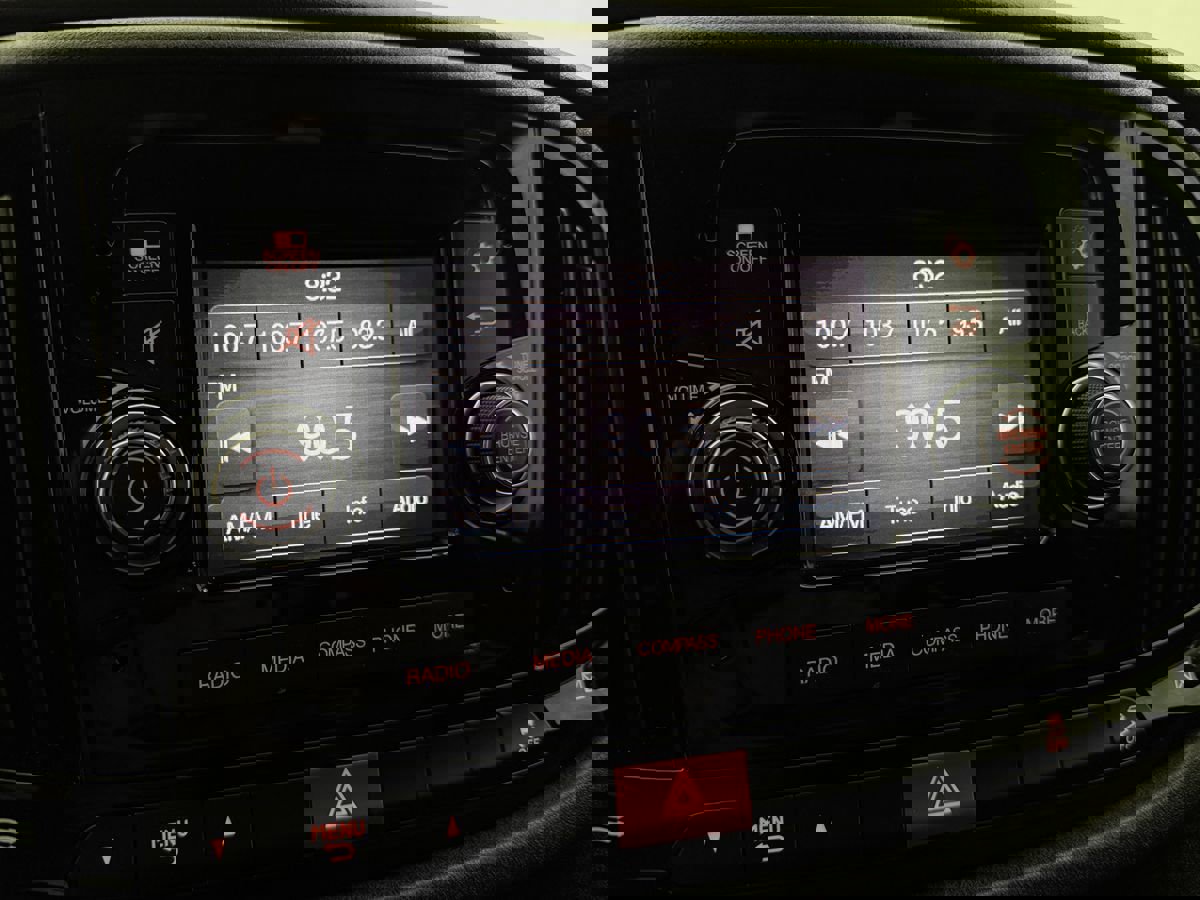 Used 2020 RAM ProMaster City Tradesman image 15