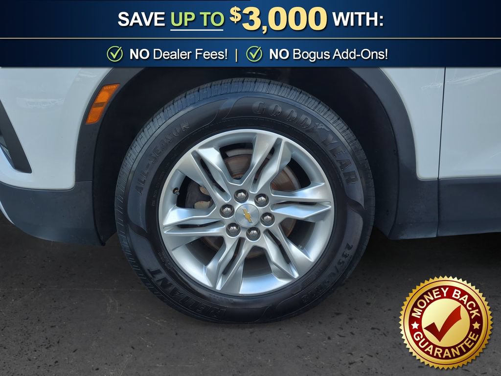 Used 2020 Chevrolet Blazer LT FWD image 13