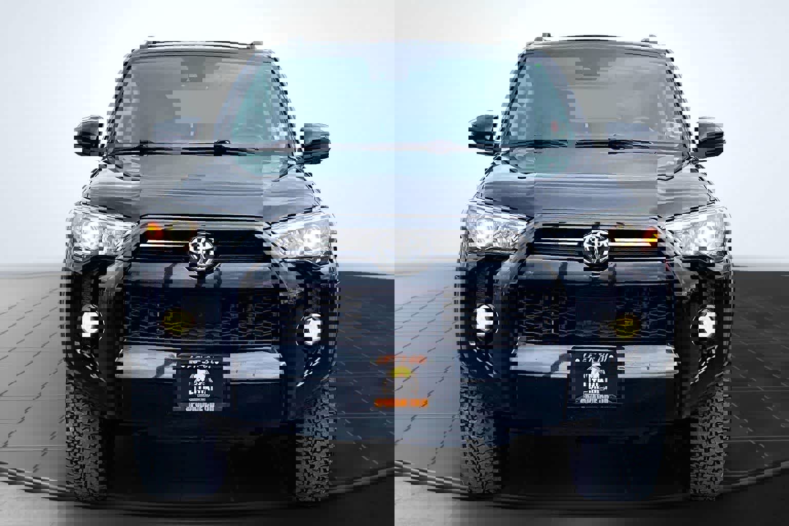 Used 2020 Toyota 4Runner SR5 image 6