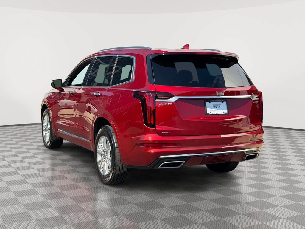 Certified 2025 Cadillac XT6 Luxury AWD/4WD image 5