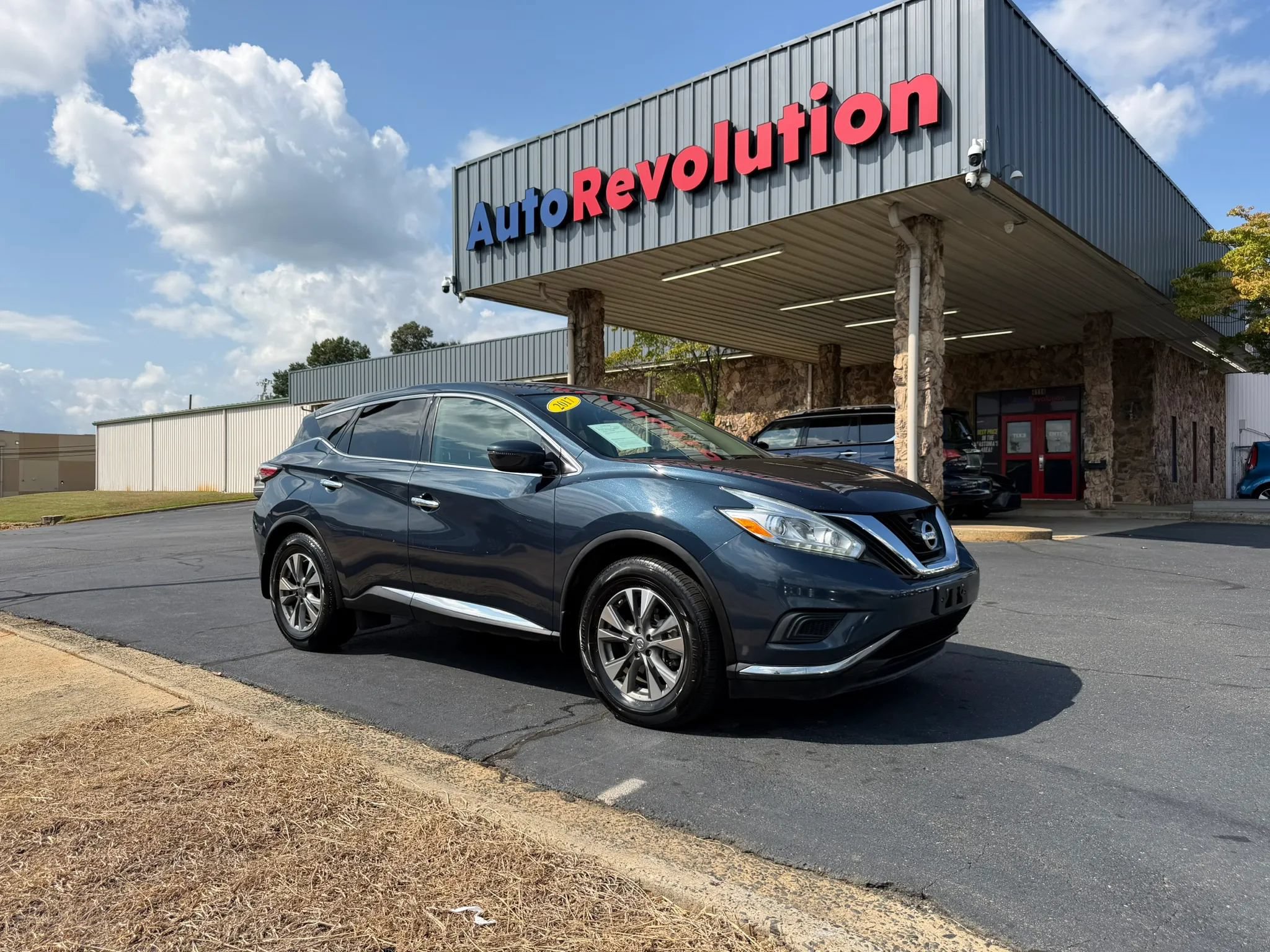 Used 2017 Nissan Murano S w/ Navigation Package