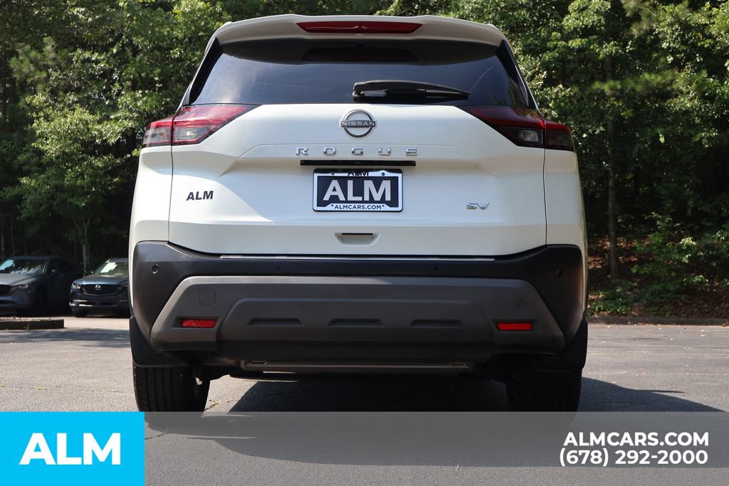 Used 2023 Nissan Rogue SV FWD image 6