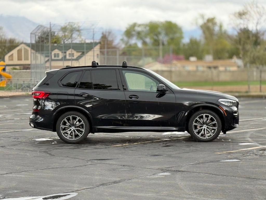 Used 2023 BMW X5 xDrive40i w/ M Sport Package image 4