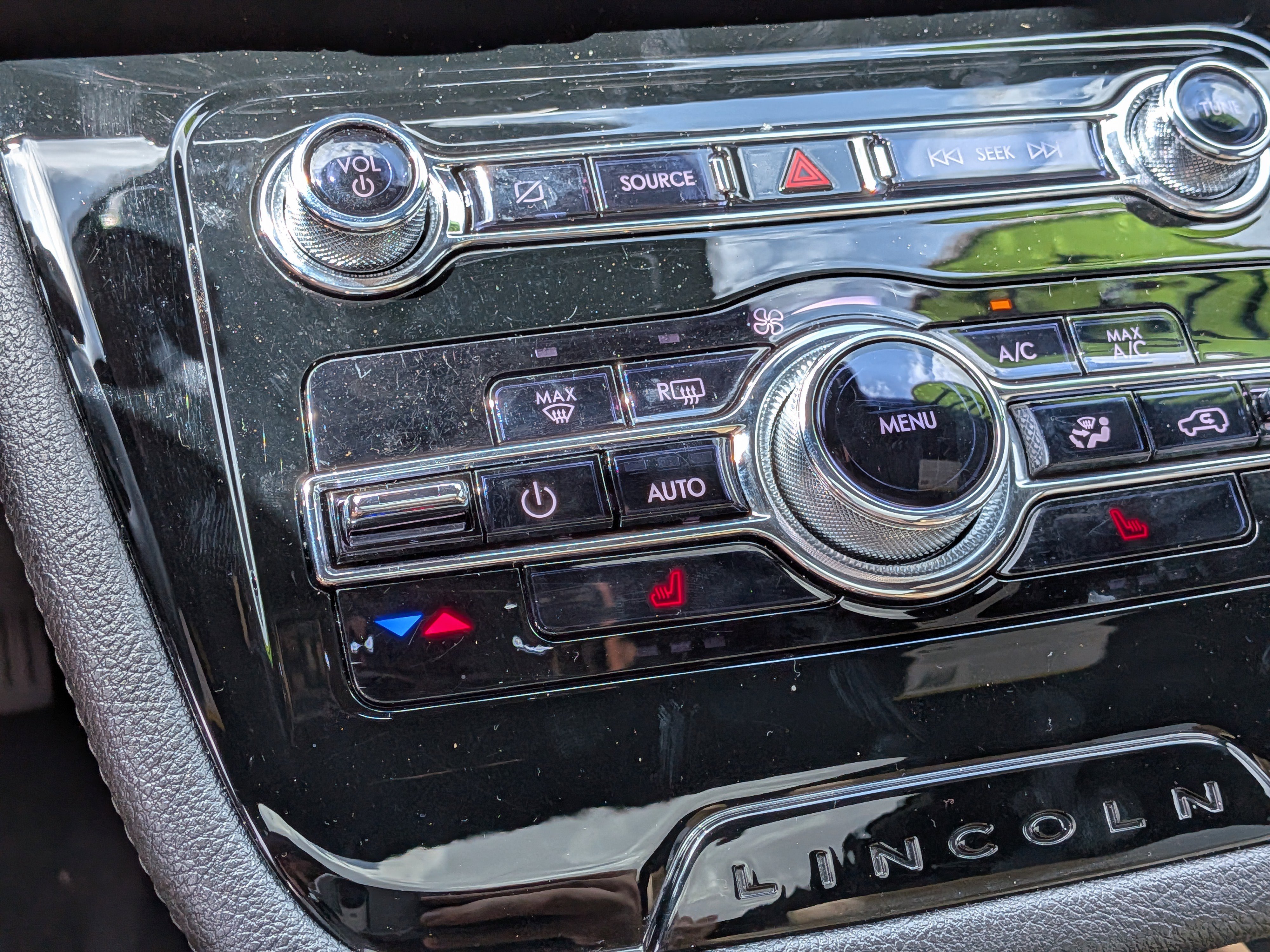 Used 2021 Lincoln Corsair Reserve FWD image 33