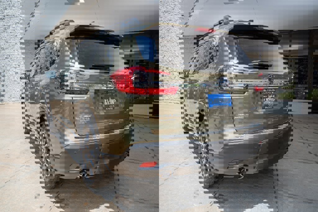 New 2025 Subaru Ascent Touring image 3