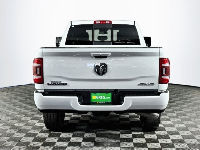 Used 2024 RAM 2500 Laramie AWD/4WD image 7