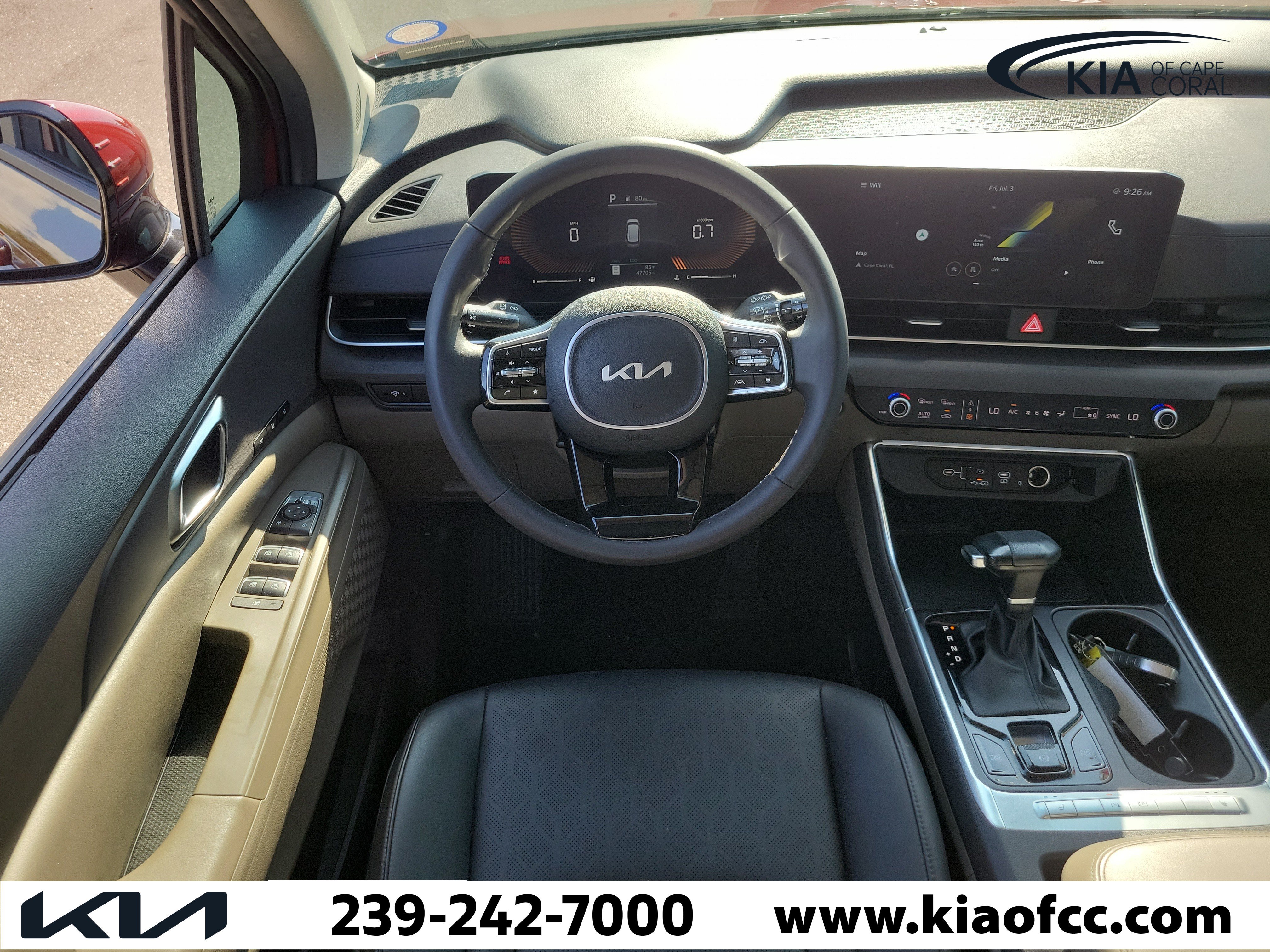 Certified 2025 Kia Carnival EX FWD image 17