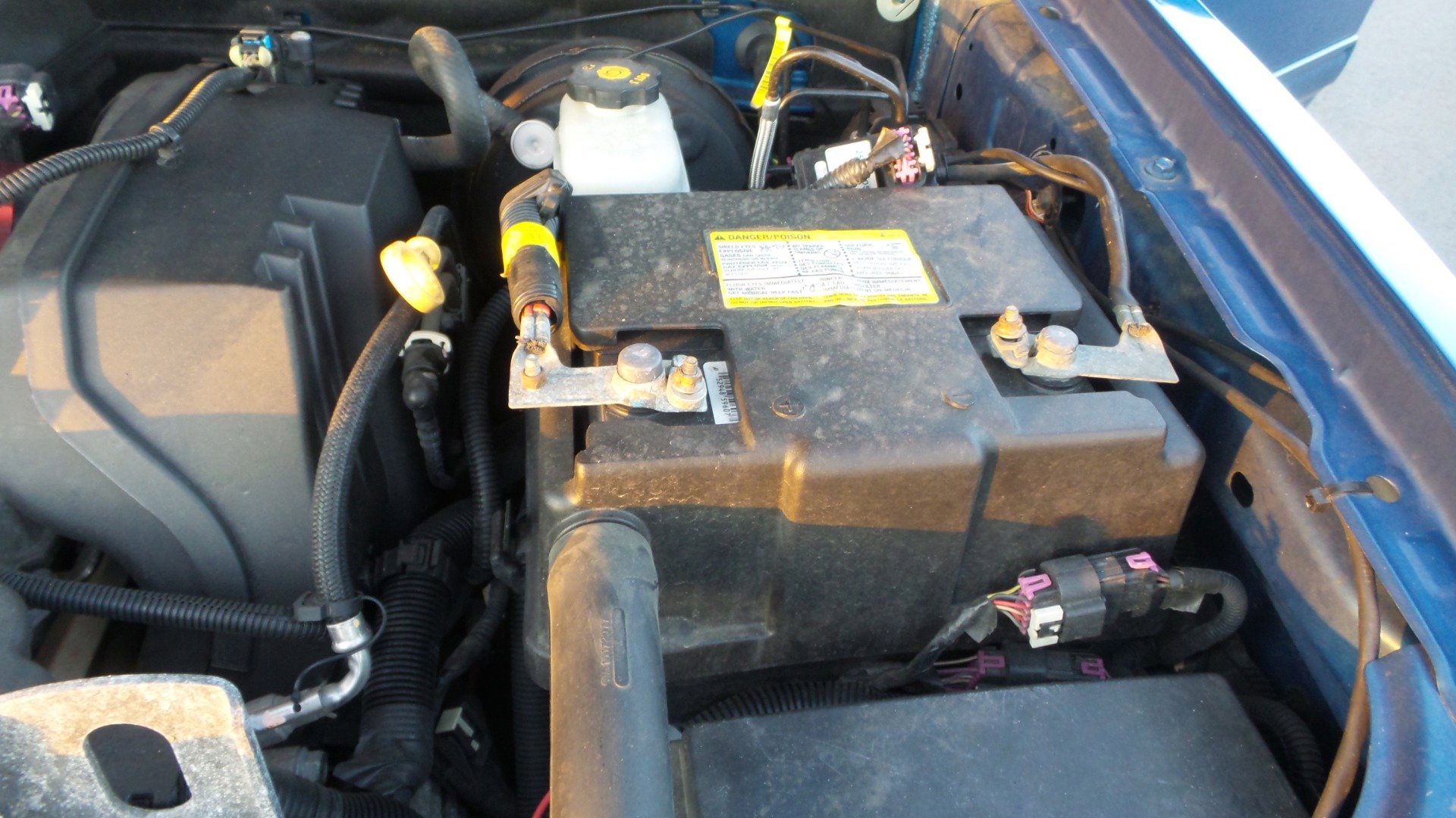 Used 2012 Chevrolet Colorado LT image 38