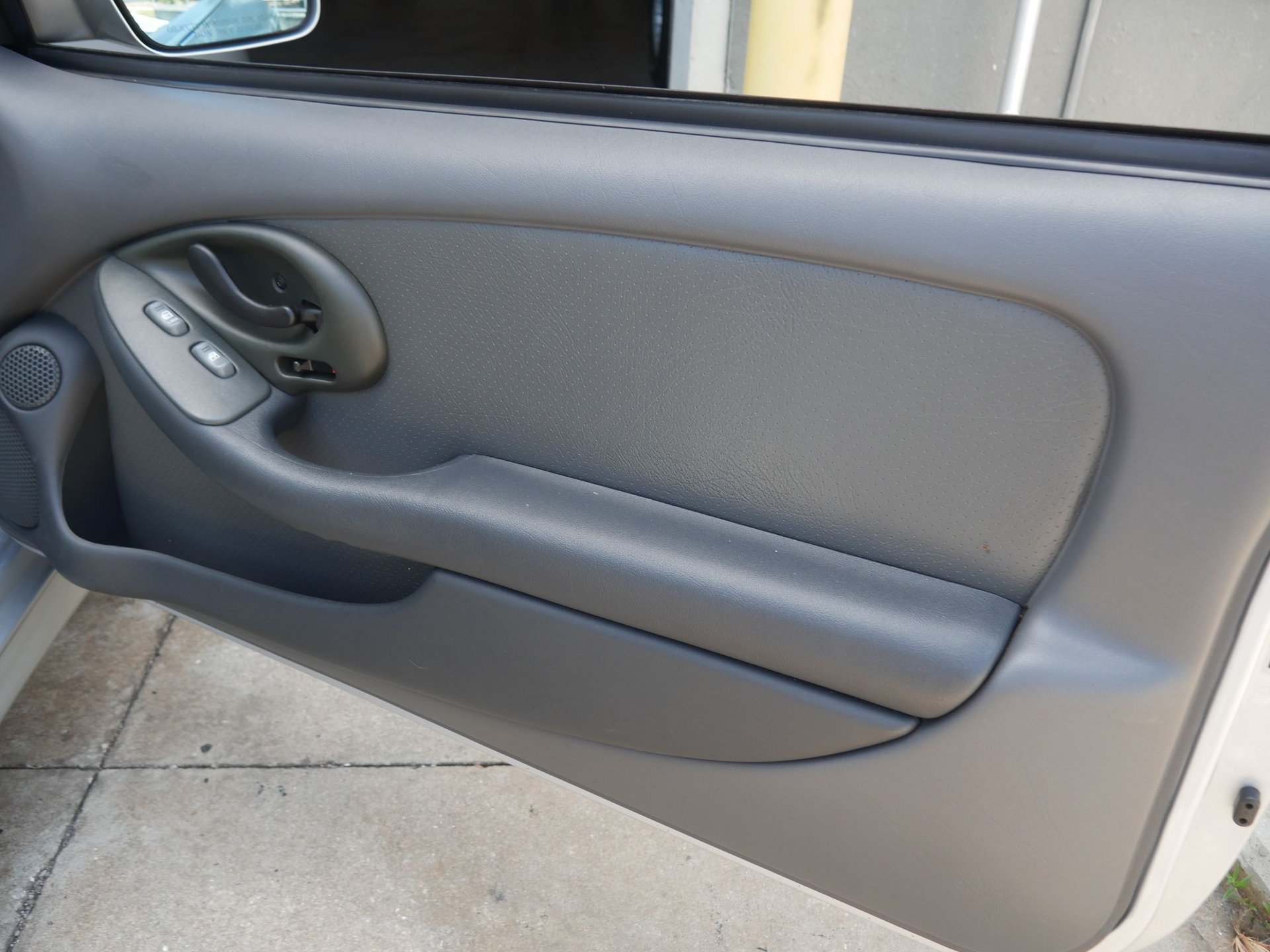 Used 1997 Pontiac Firebird Trans Am RWD image 69