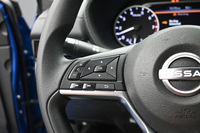 Used 2025 Nissan Sentra SV FWD image 15