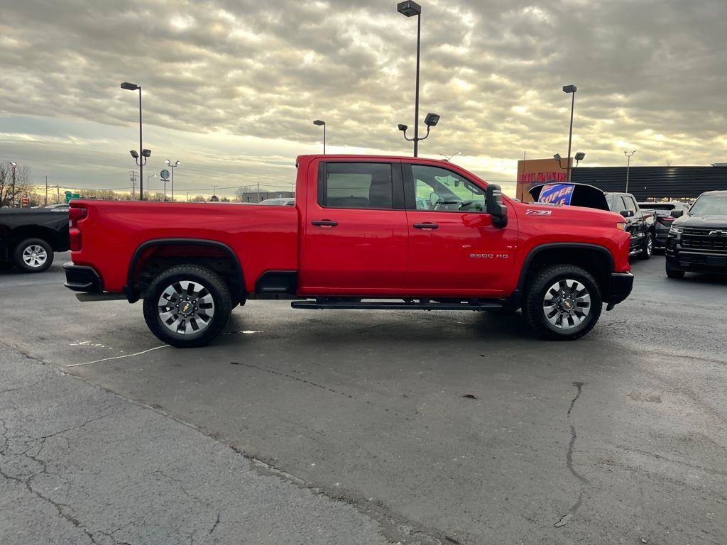 Used 2024 Chevrolet Silverado 2500 Custom w/ Custom Value Package AWD/4WD image 6