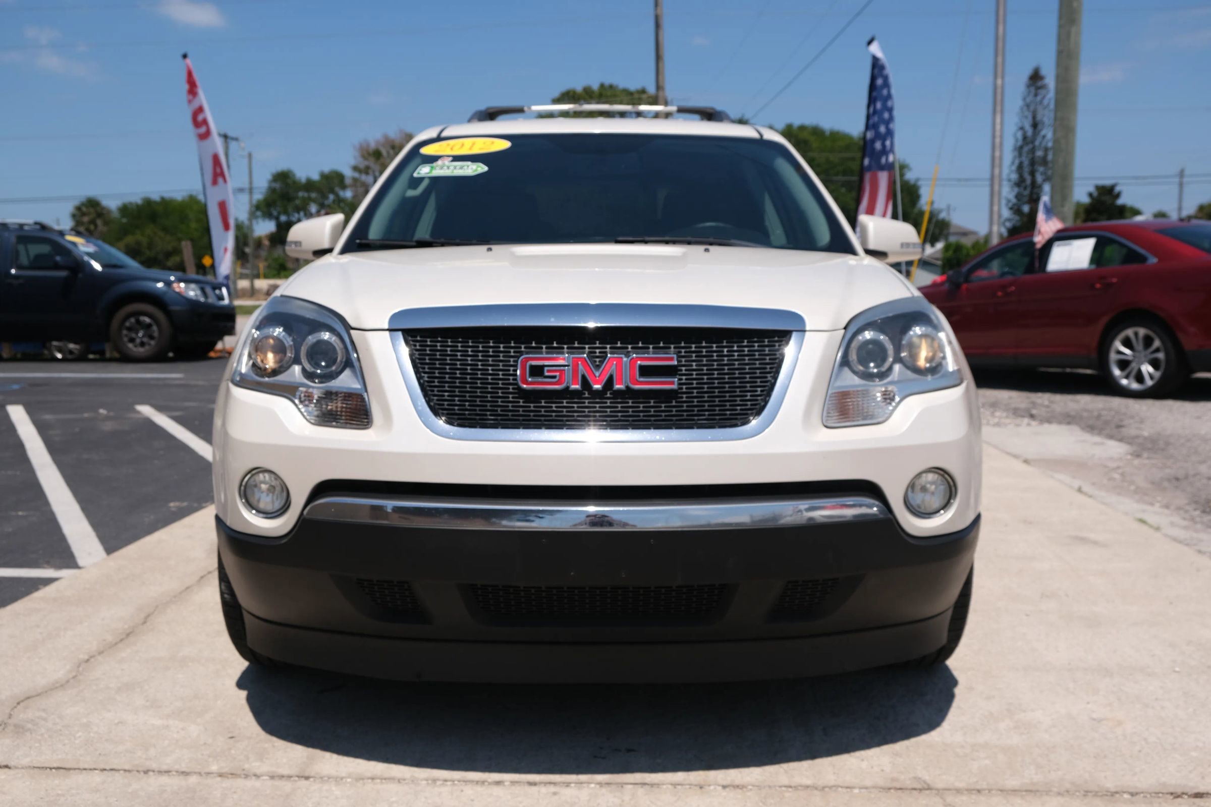 Used 2012 GMC Acadia SLT AWD/4WD image 2