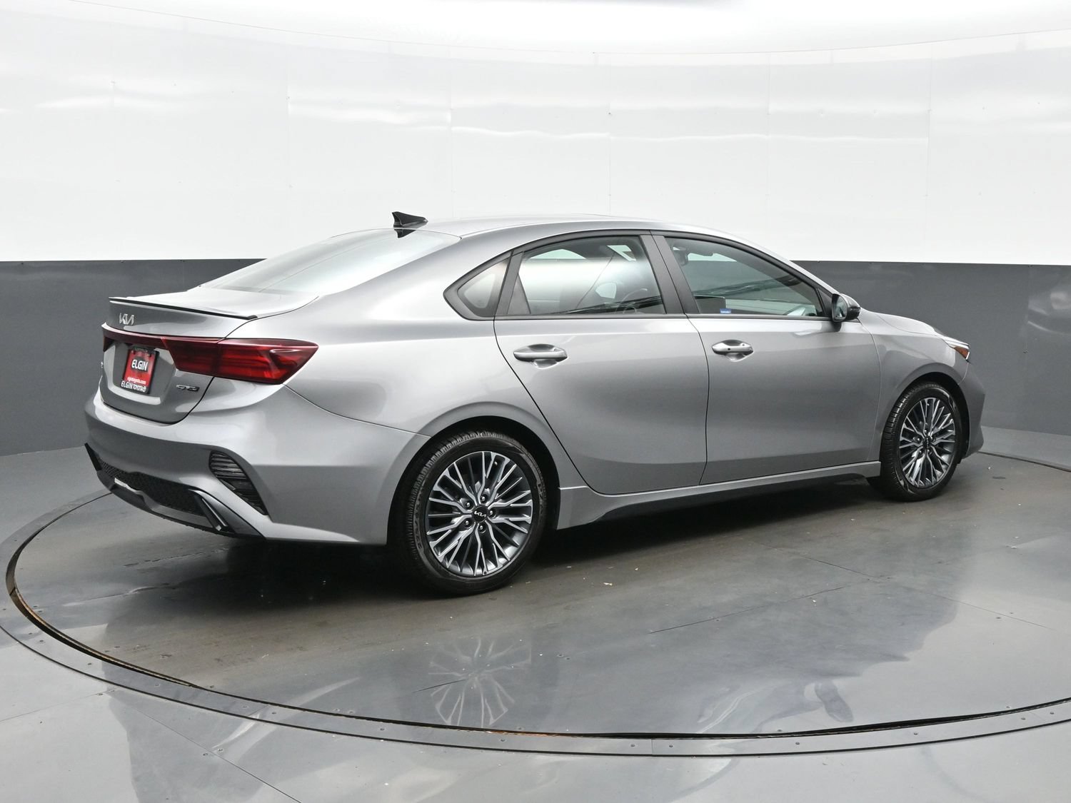 Used 2024 Kia Forte GT-Line w/ GT-Line Premium Package FWD image 6
