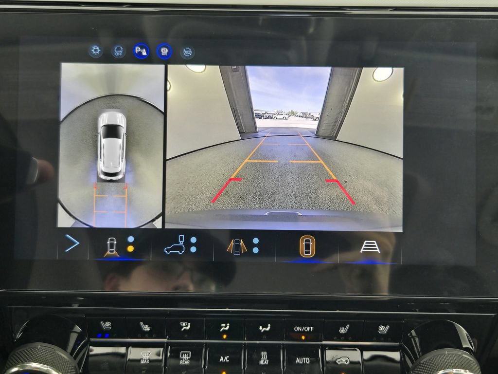 New 2027 Chevrolet Bolt RS w/ Technology Package FWD image 19