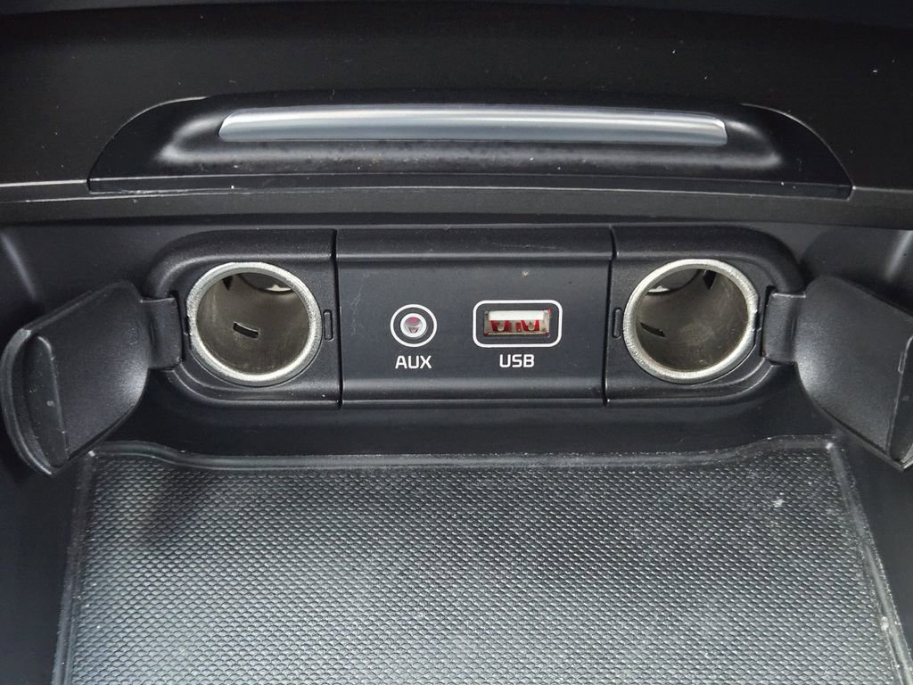 Certified 2020 Kia Optima LX FWD image 22