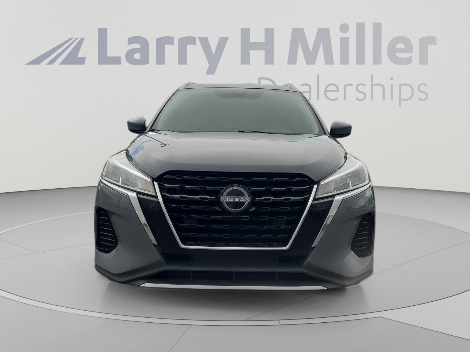 Used 2024 Nissan Kicks SV FWD image 8