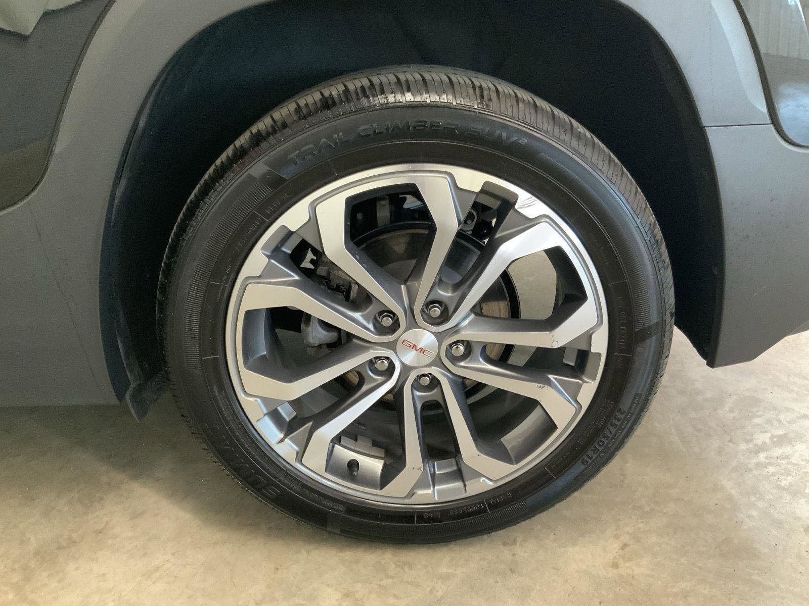 Used 2021 GMC Terrain SLT FWD image 48