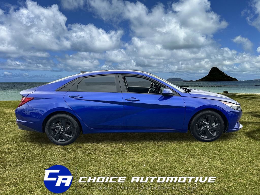Used 2023 Hyundai Elantra SEL image 9